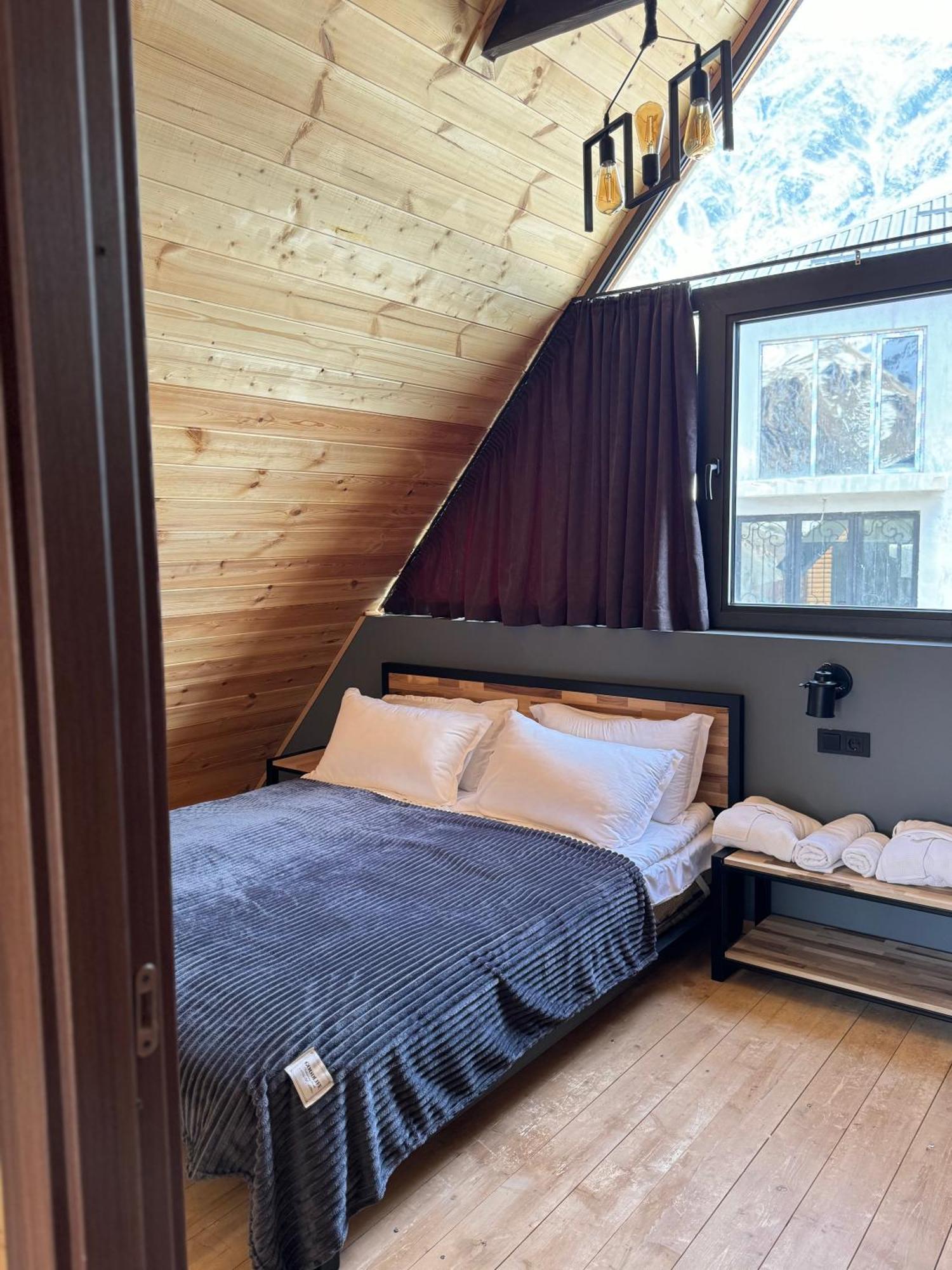 Kazbegi Story Villa Bagian luar foto