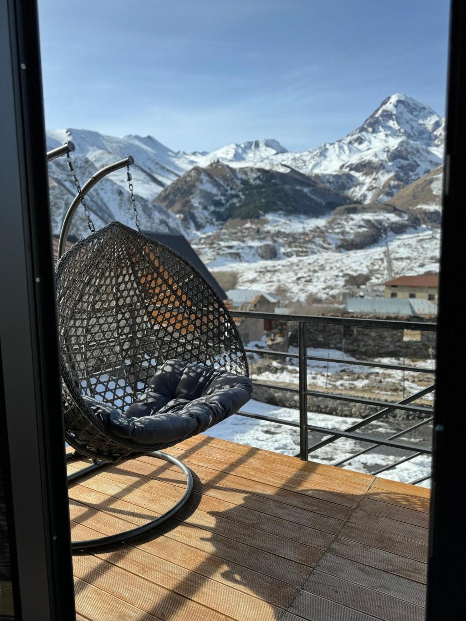 Kazbegi Story Villa Bagian luar foto